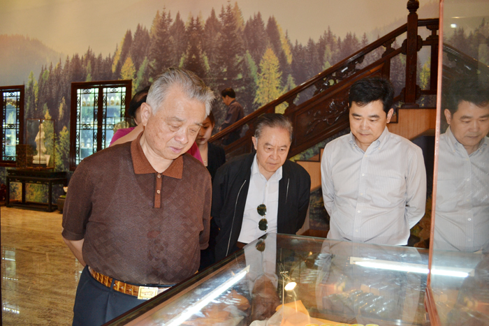 專(zhuān)題報(bào)道